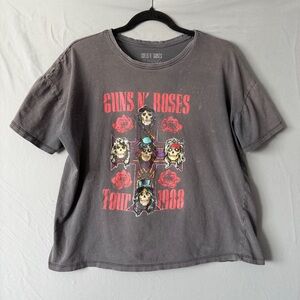 Guns N Roses Tour 1988 Vtg Style Womens Graphic Tee Black Distressed Grunge READ